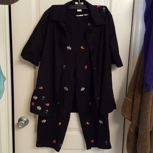 Shirt and Capri set.